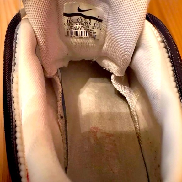 Nike Air Max 95
White Deep Royal Blue Gym Red - Picture 8 of 8